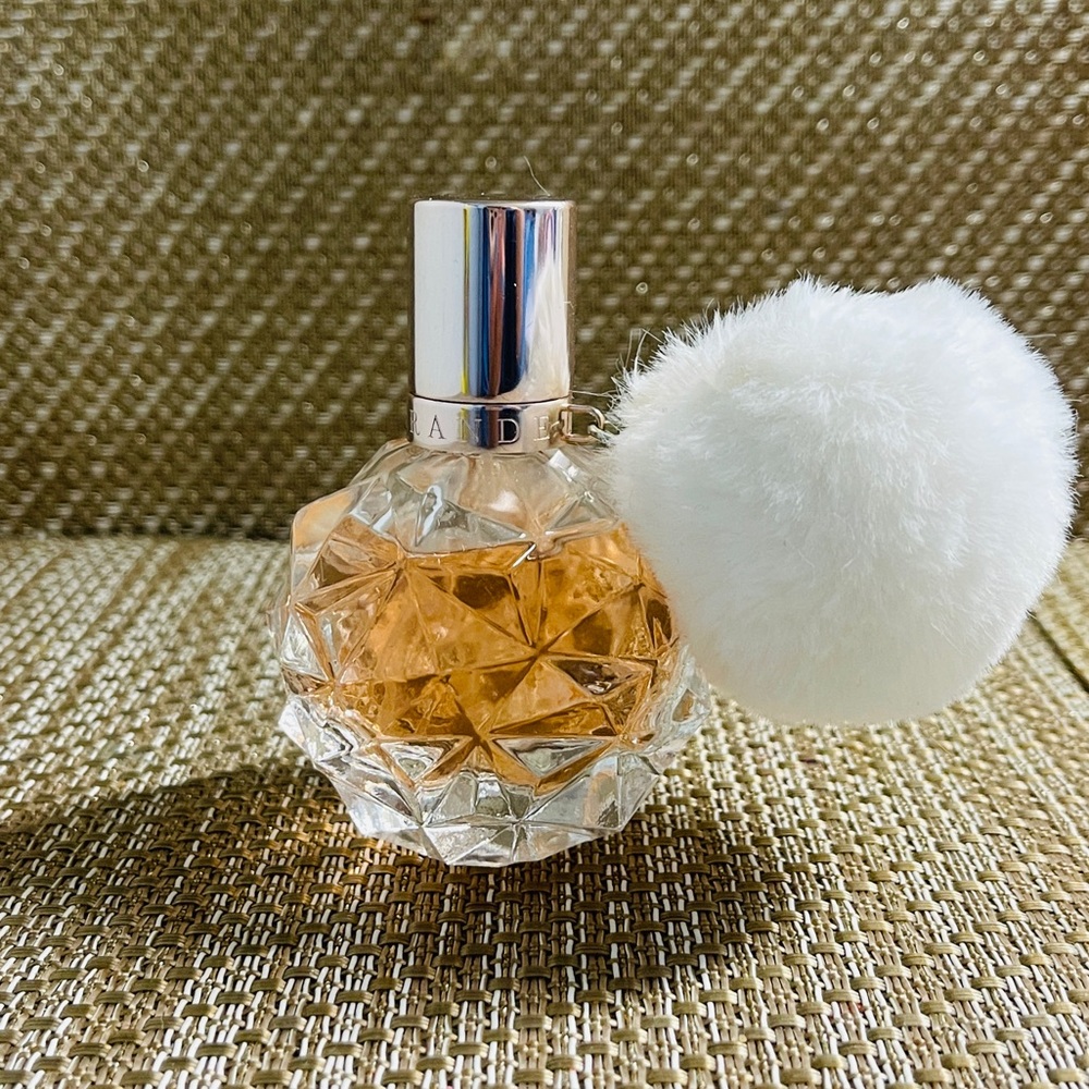 Ari By Ariana Grande Eau De Parfume 1.0 Fl Oz 90% FULL